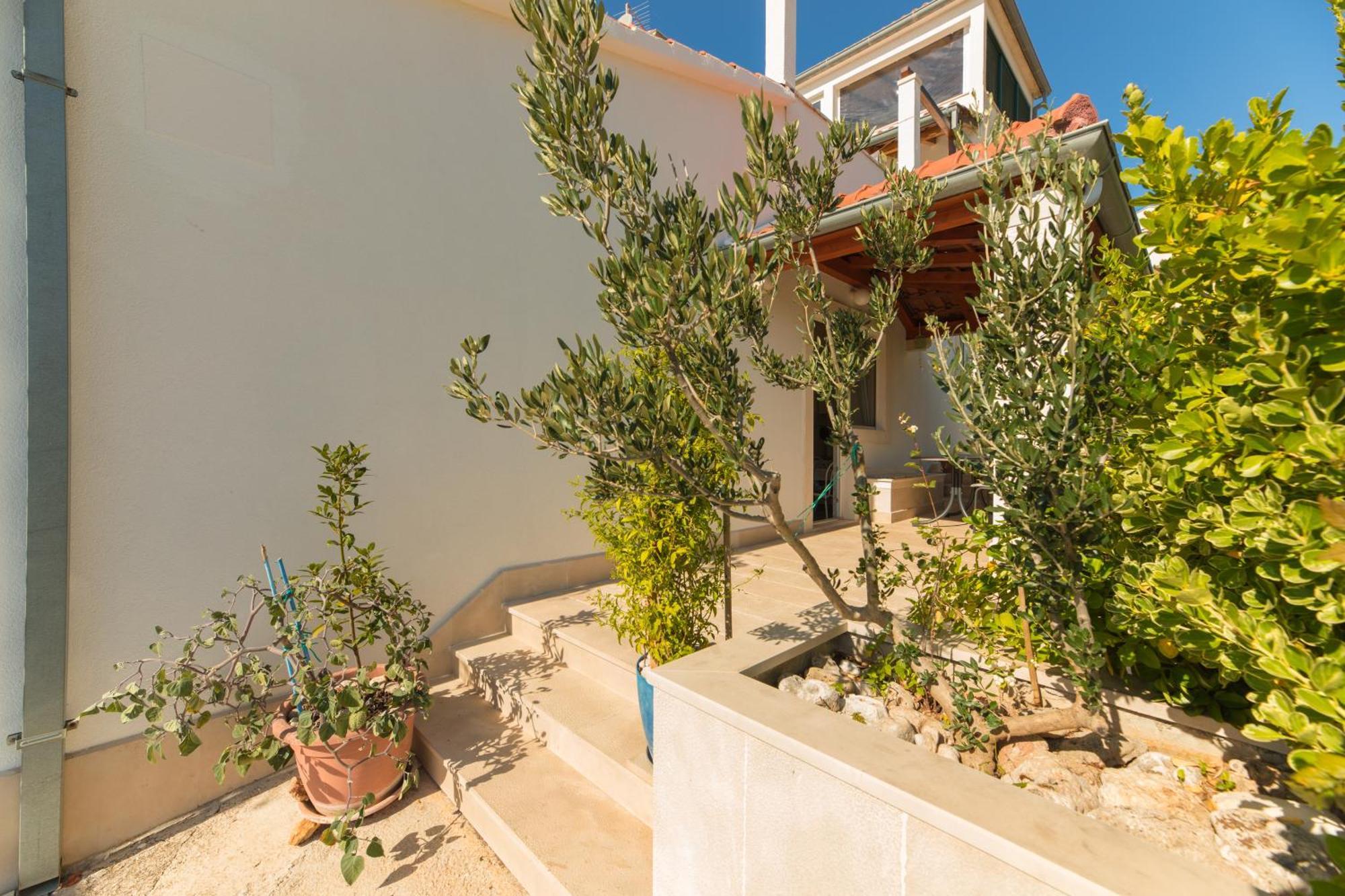 Apartments Lux Bol Luaran gambar