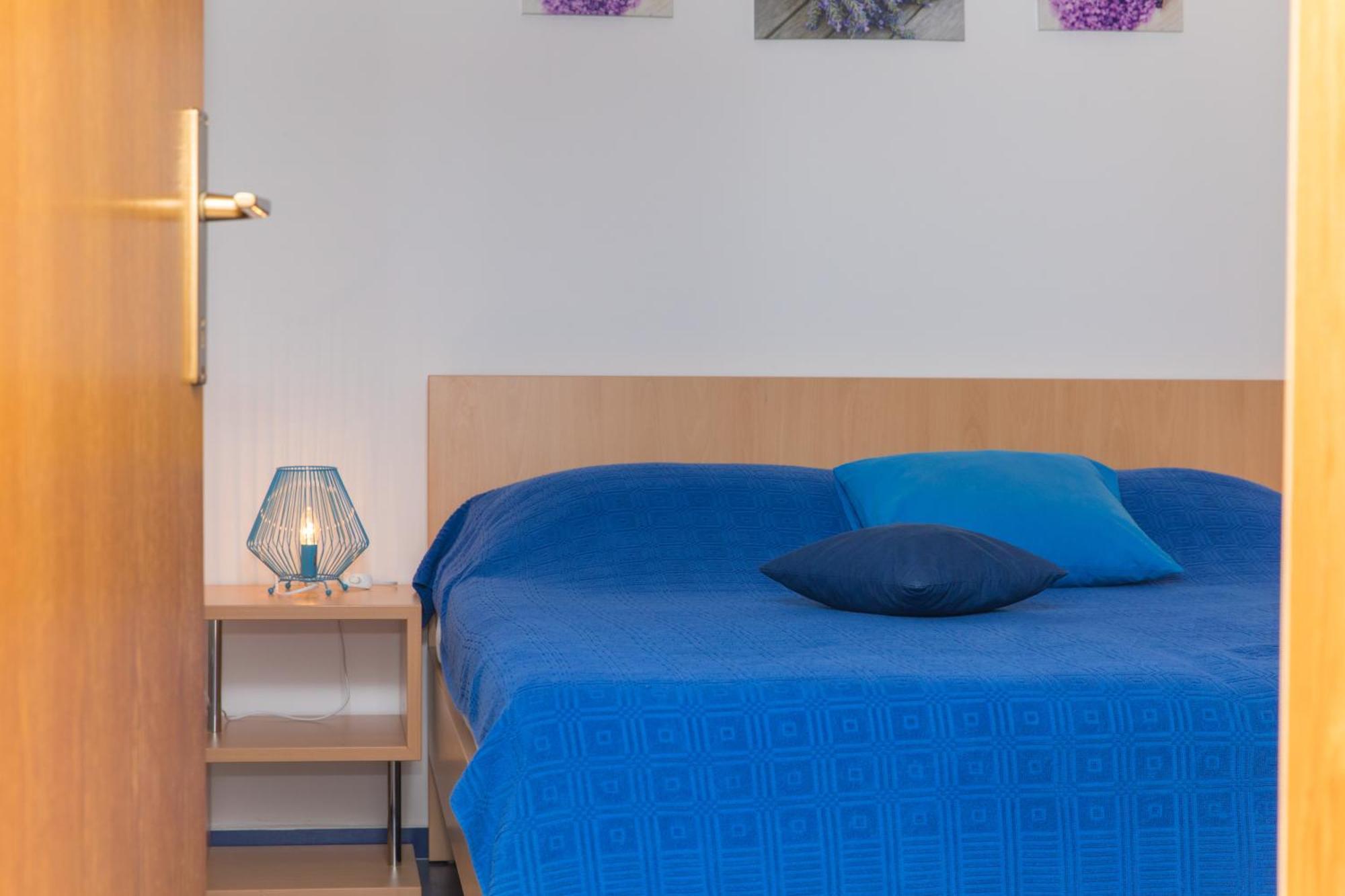 Apartments Lux Bol Luaran gambar