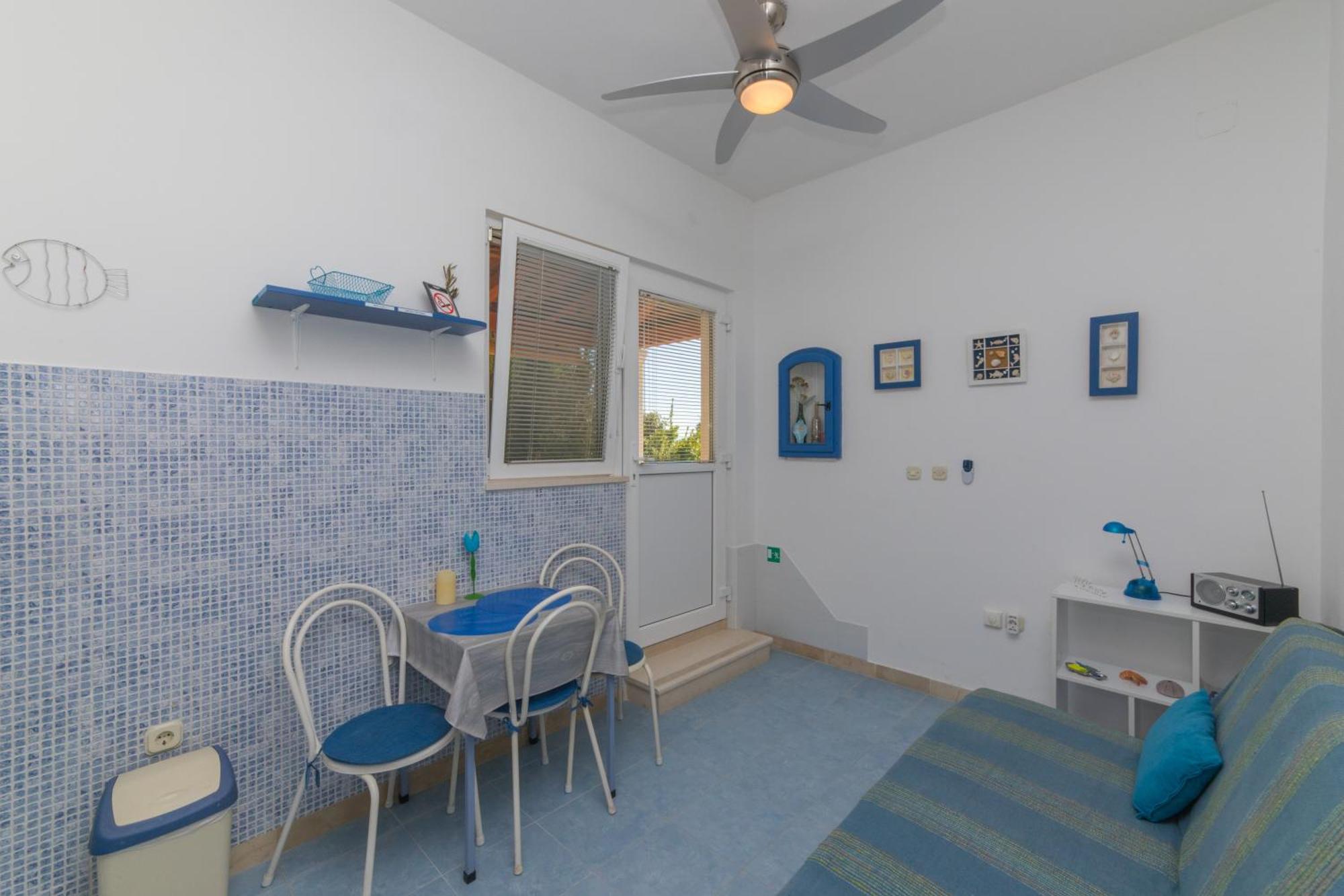 Apartments Lux Bol Luaran gambar