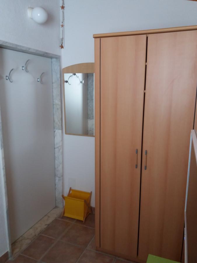 Apartments Lux Bol Luaran gambar