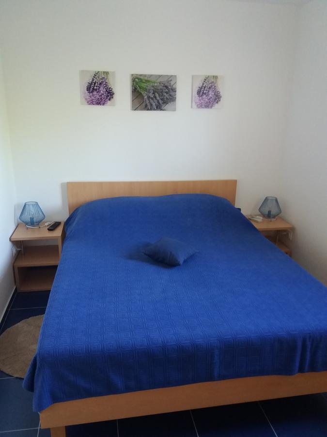 Apartments Lux Bol Luaran gambar